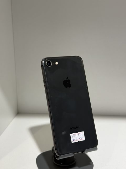 Apple iPhone 8